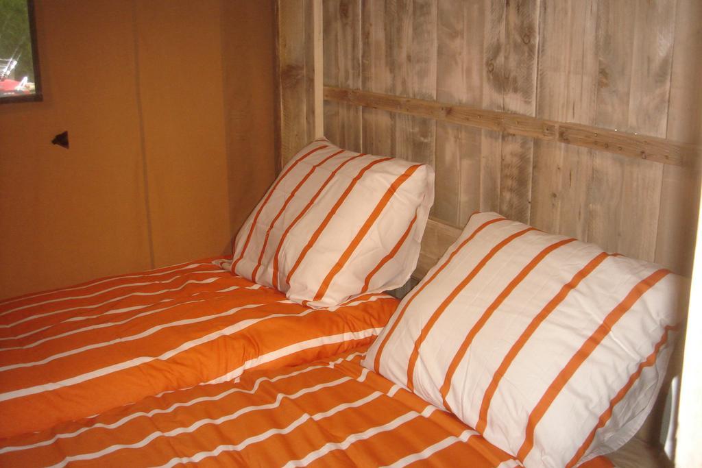 Camping De La Bonnette Caylus 외부 사진