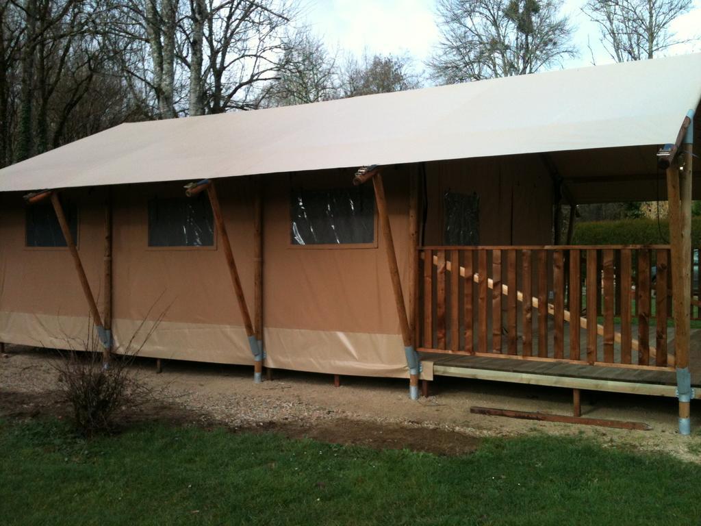 Camping De La Bonnette Caylus 외부 사진